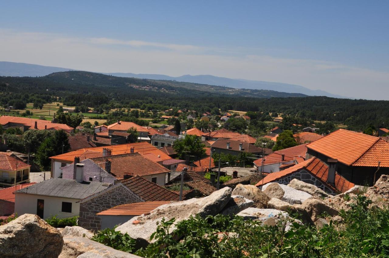Pinheirinhos - Quinta De Sao Caetano Villa Carapito Buitenkant foto